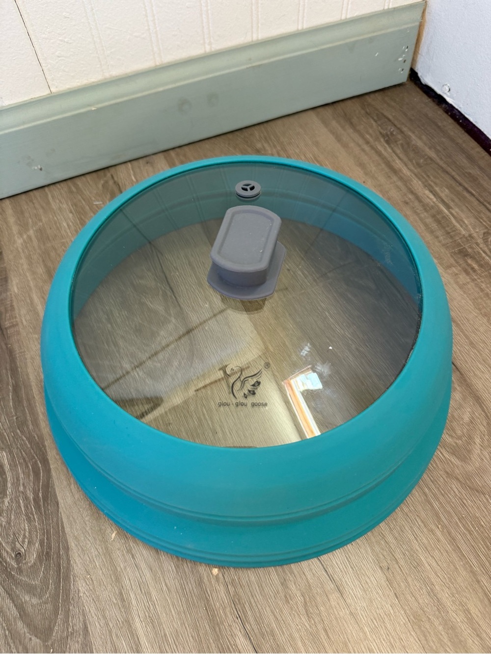Glou Glou Goose Microwave Glass Cover Splatter Guard Lid